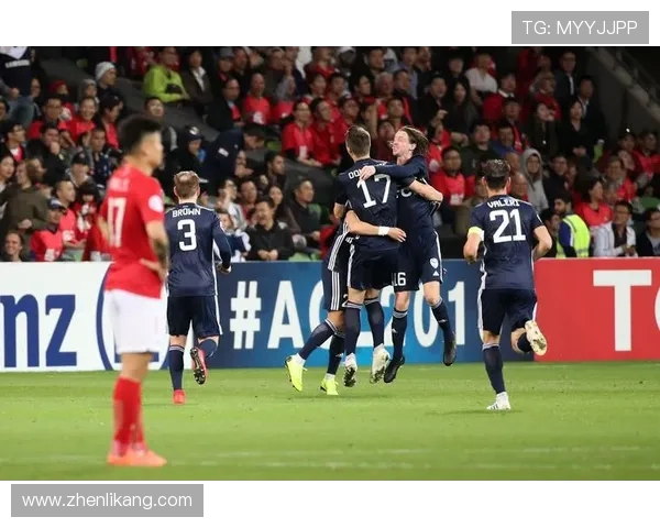 亚冠激战墨尔本对阵恒大两队争夺小组出线关键战役